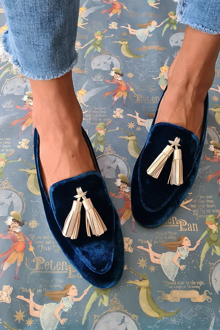Midnight Elegance Loafers met Champagne Kwastjes