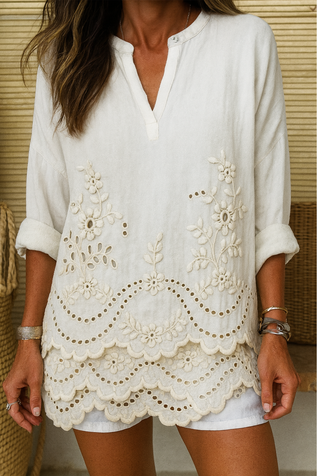 Lea - Elegant Blouse with Floral Print