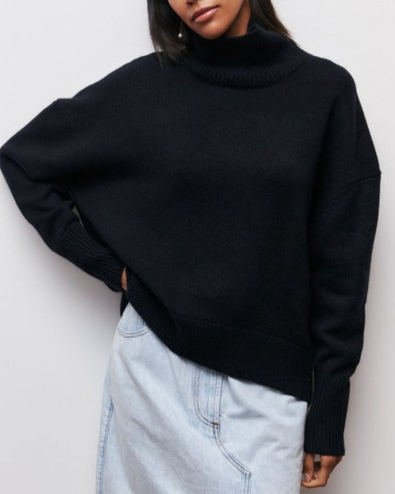 SOLEI – COL ROULÉ RELAXED FIT