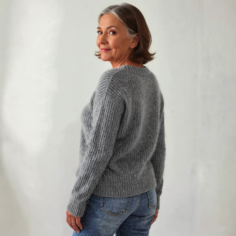 Lois & Tom's - Classic Icelandic Wool Knit Sweater