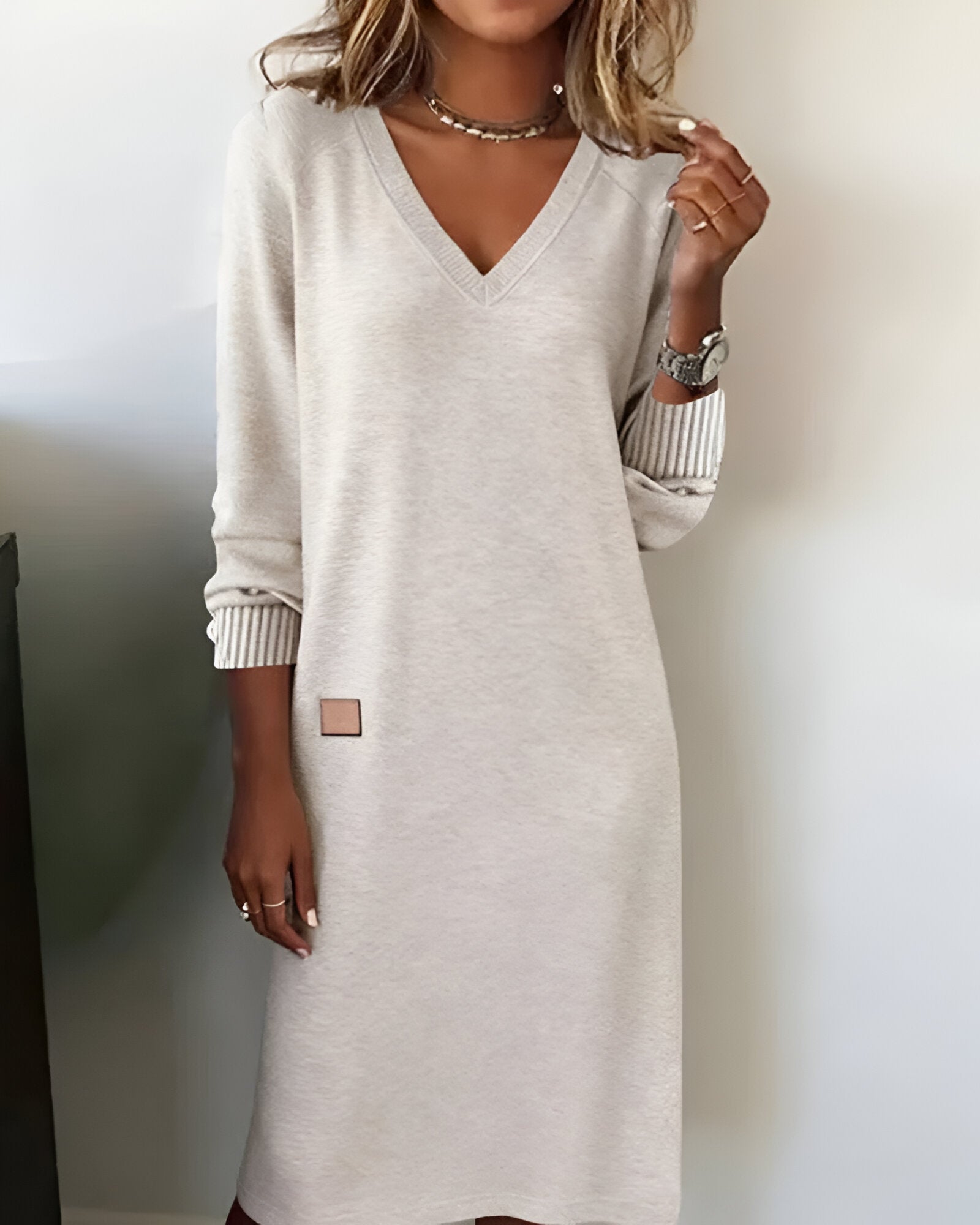 Kate - Comfortable Long Sleeve Dress