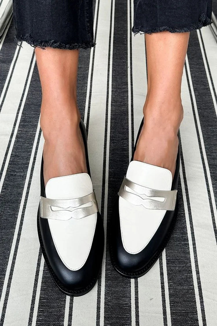 Monochrome Klassieke Loafers