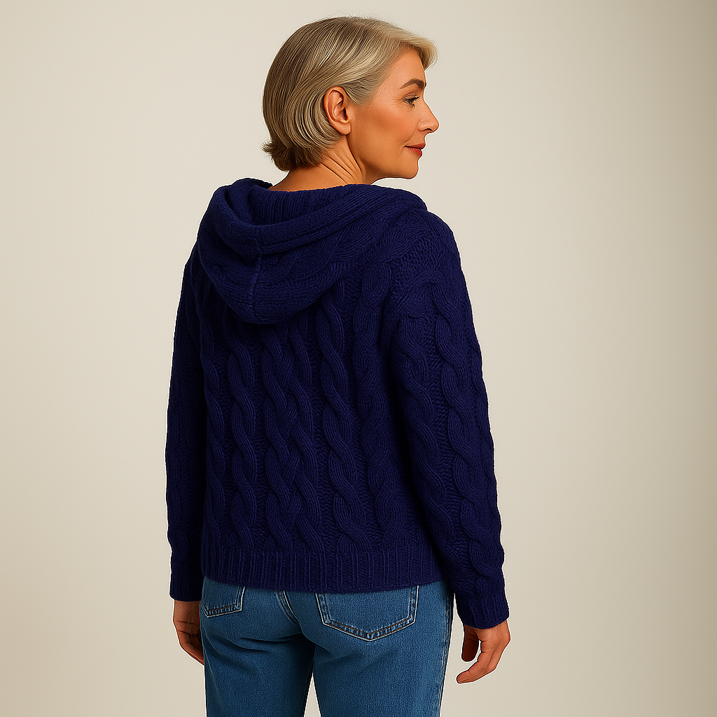 Lois & Tom's – Cozy and Stylish Knit Hoodie