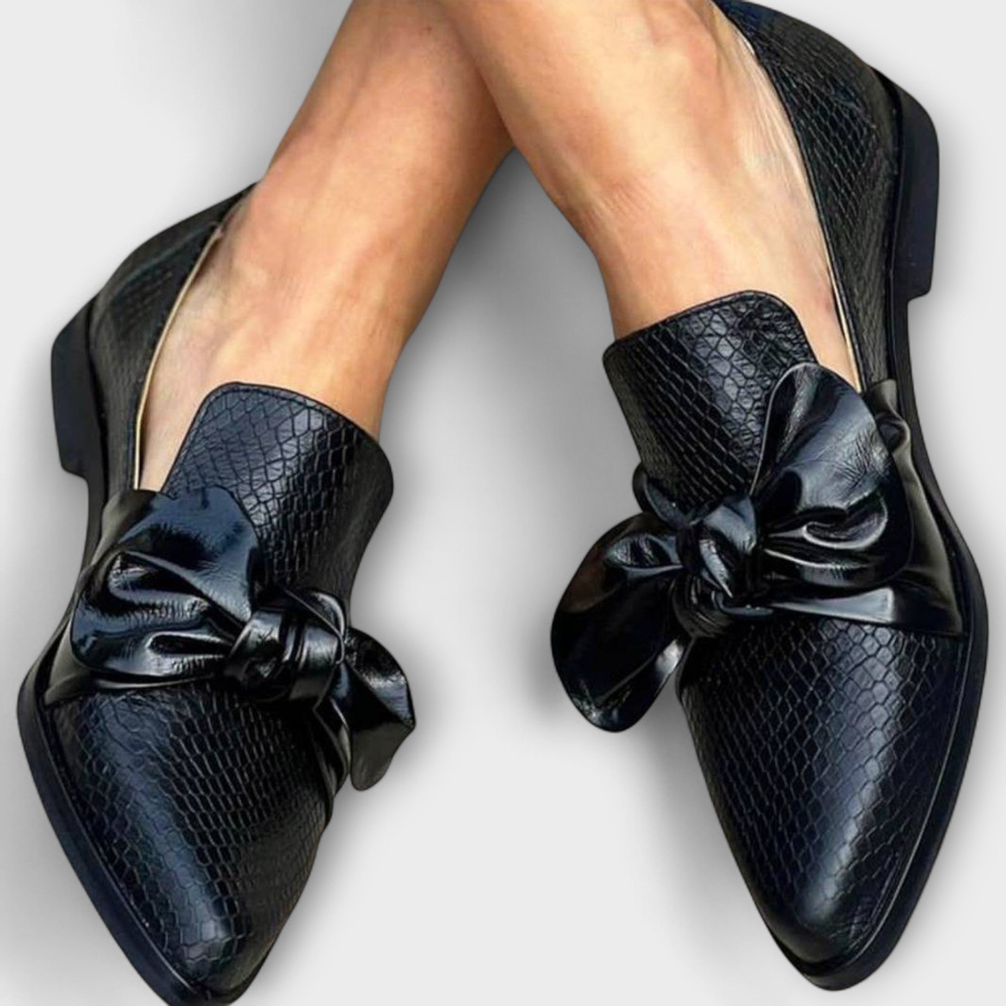 CLAUDIA – MOCASSINS AVEC DÉTAIL NŒUD